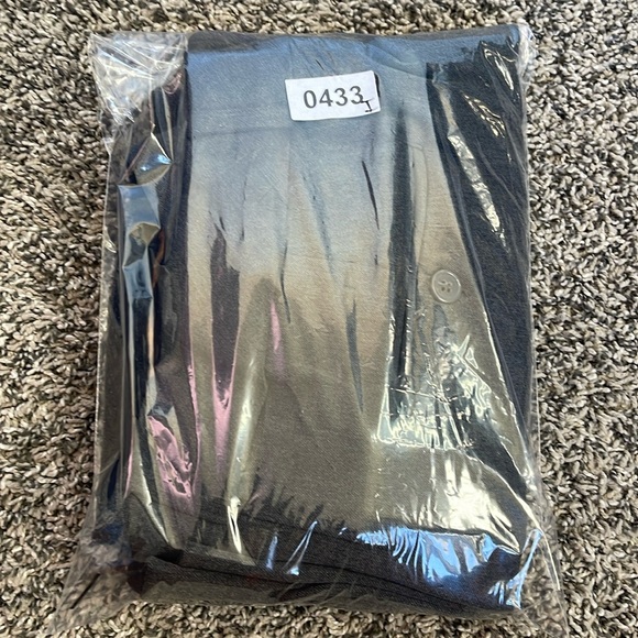 Womens Express grey pants with pockets slacks dress pants - Picture 17 of 17